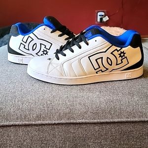DC Net shoes size 12